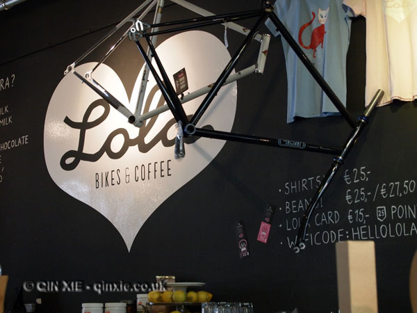 Lola Coffee and Bikes, The Hague