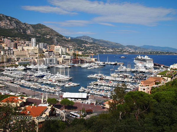 Yacht hopping in Monaco