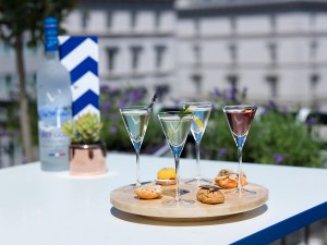 Summer martini flight, Boulangerie François Terrasse