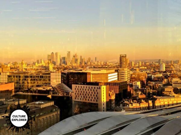 London Bridge station and skyline copyright Qin Xie