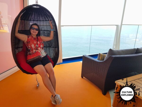 Qin Xie on Spectrum of the Seas copyright Qin Xie