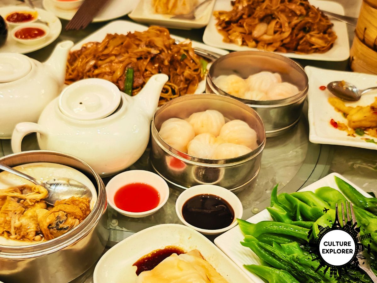 Dim sum lunch in Vancouver Chinatown copyright Qin Xie